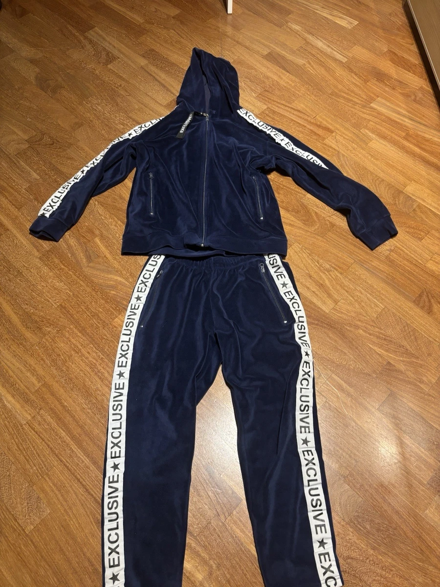 Tuta in velluto: set di felpa con cappuccio e pantaloni