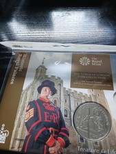 R M 2019 Tower Of London £5 Coin Yeoman Warders In Sealed Bunc Pack