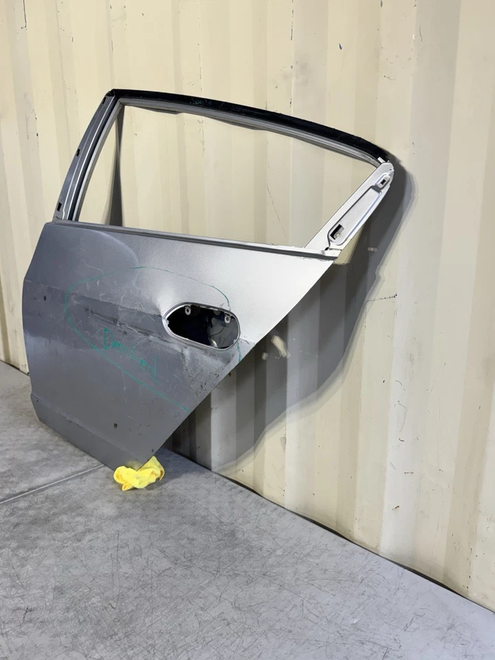 2010 2011 2012 2013 2014 Honda Insight híbrido traseira esquerda porta do motorista fabricante de equipamento original - Imagem 3 de 4