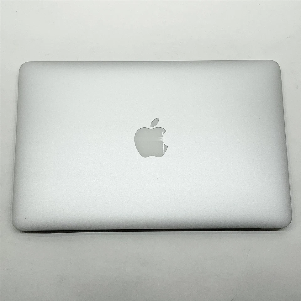 Apple MacBook Air 5,1 A1465 2012 i5 3317U 1.70GHZ 11" 4GB 128GB OSX High Sierra - Image 4 of 4