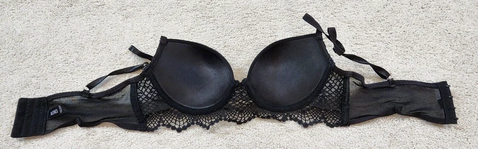 Sujetador push up XOXO negro con parte inferior de encaje push-up con aros 34B Foto 4 de 4