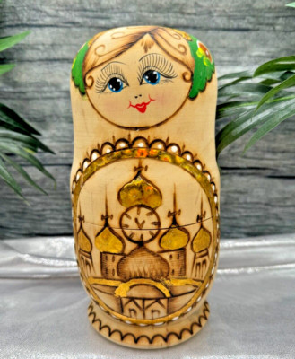 Hand-Painted Gold-Leaf Russian Nesting Dolls-7 Pc-St. Basil s Cathedral Scene 8''