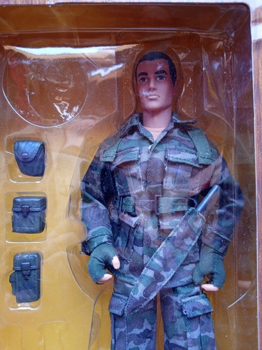 World Peacekeeprs 12” Infantry Army Man Action Figure Elite Team - Picture 5 of 6