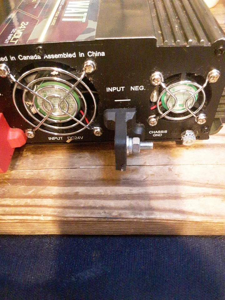 Power Bright ML2300-24 24 Volt Power Inverter  READ**  - Image 4 of 4