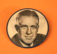 1960's Governor GEORGE ROMNEY Vari-Vue Lenticular Pin "Michigan Needs Romney"
