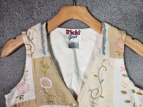 Vintage 90's Ricki Girls Vest Size Medium Patchwork Embroidered Floral Cream - Picture 2 of 13