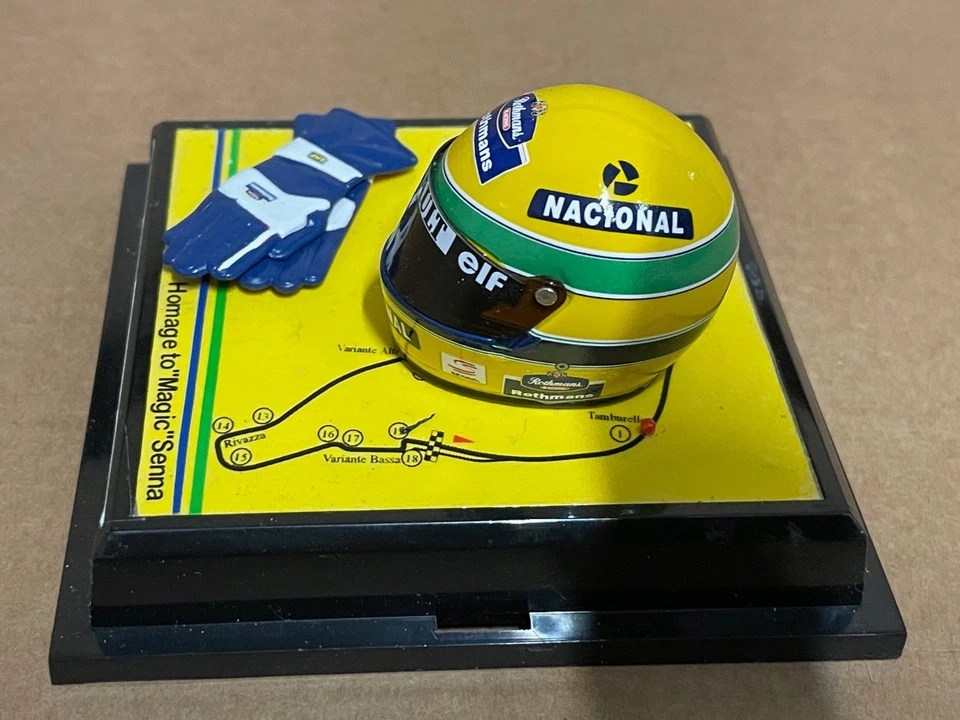 1/8 Senna Helm 94 mit Rothmans und Imola Racetrack "Homage to Magic Senna" - Bild 2 von 4