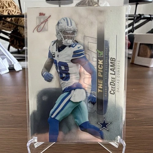 2025 Topps Signature CeeDee Lamb Base (RAW)