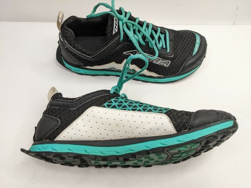 altra zero drop hiking shoes