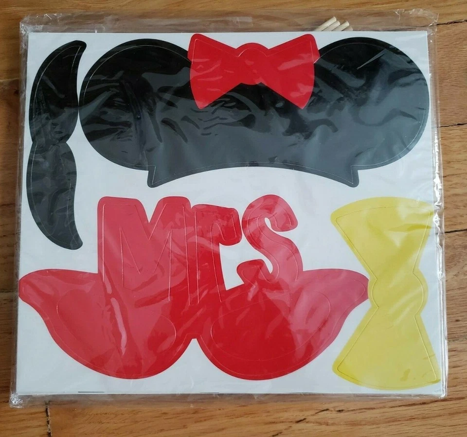 New 31pcs Party Masks Photo Booth Props Mustache On A Stick Wedding Party Favor - Image 2 of 4