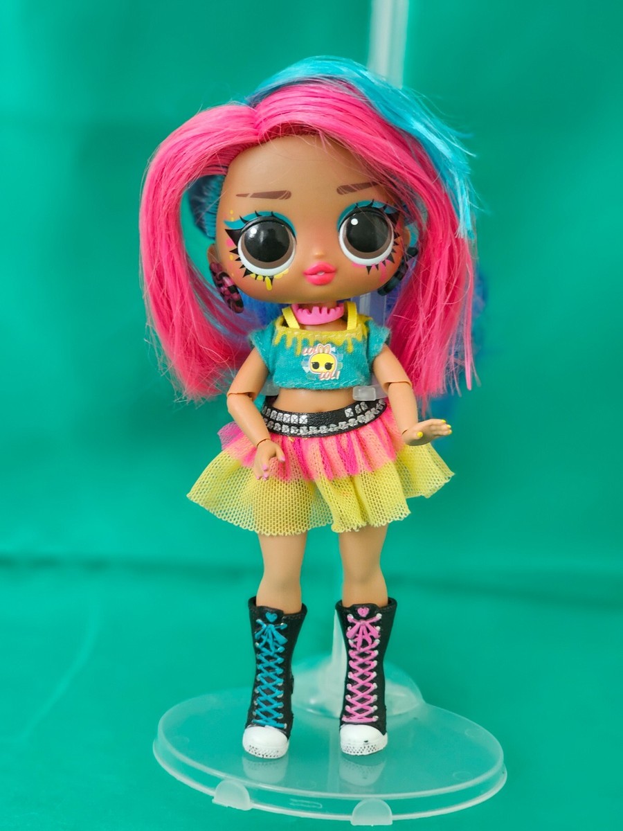 Surprise! Tweens Emma Emo Fashion Doll Teenage Sisters MGA - Main Image