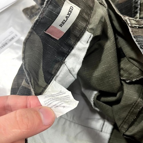 Pantalones Cortos Dickies Cargo Para Hombre 38 Multicolor Camuflaje 100% Algodón Calce Relajado Logo - Imagen 7 de 8