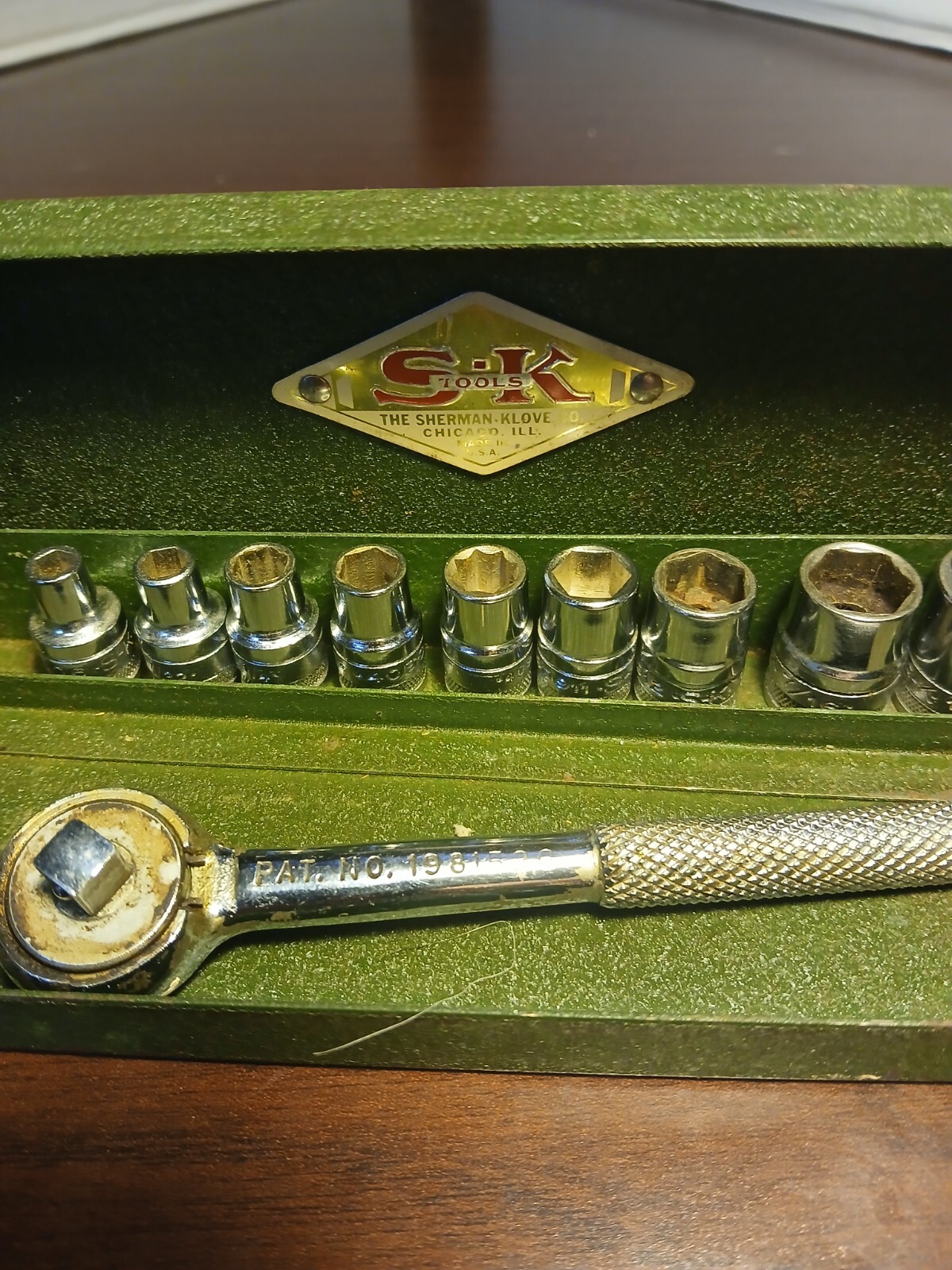 Vintage SK 12 Pc Socket Set 1/4” Drive40970 RatchetMetal Case and S