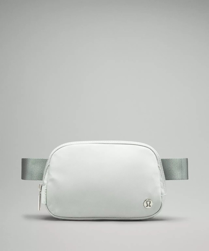 Lululemon Everywhere Belt Bag/Waist Bag/Fanny Pack 1L - Jade Grey, Authentic New