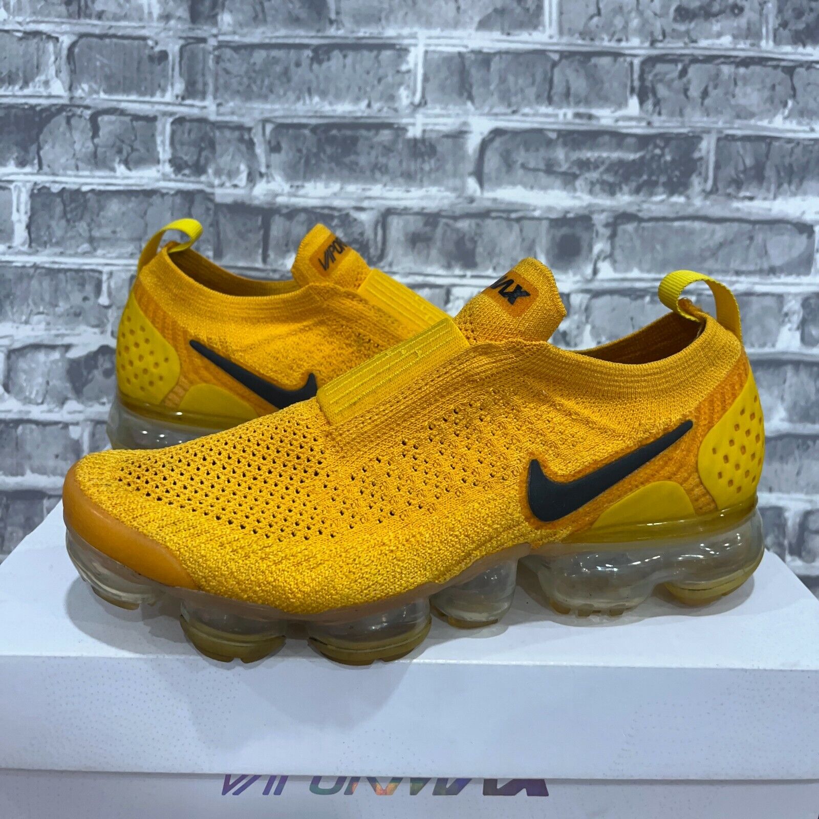 Nike Vapormax Flyknit Moc 2 University Gold Black Yellow Size 6.5 eBay