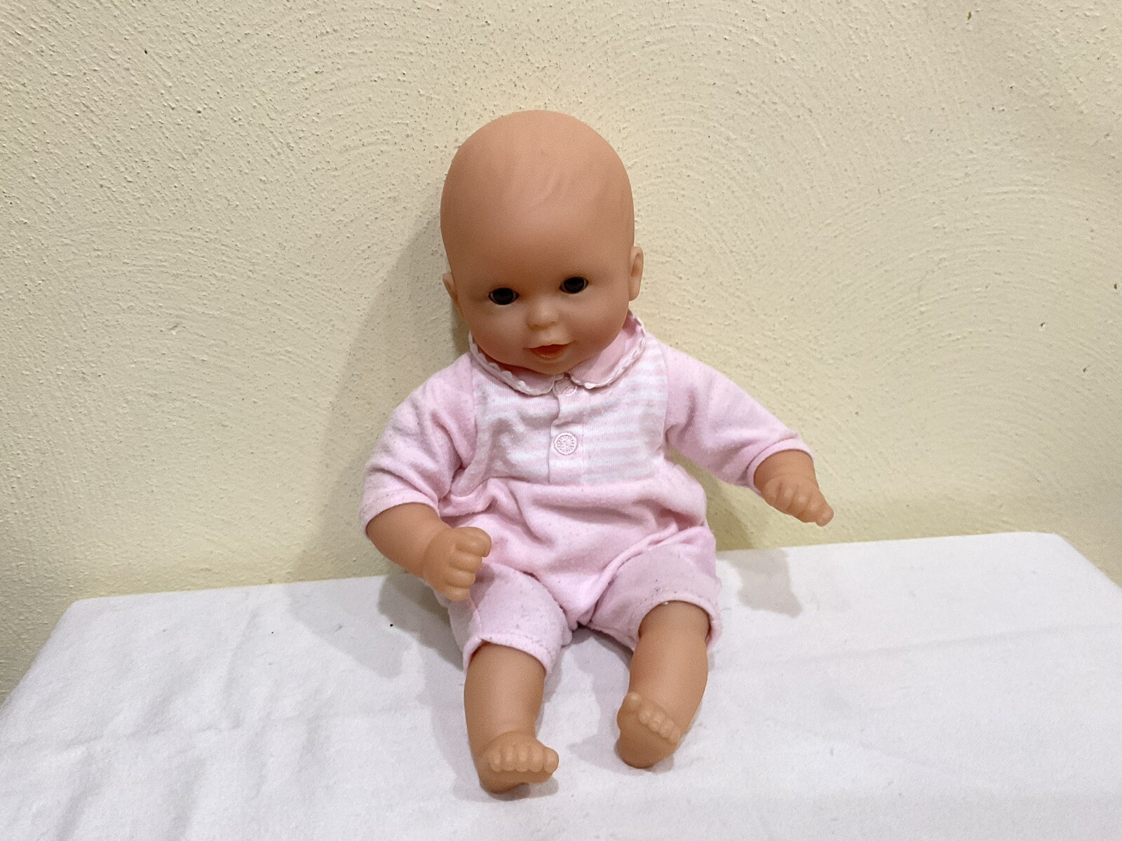 VTG. 2010 COROLLE 12 IN. VINYL, CLOTH, BEANIE TUSH, SLEEP EY