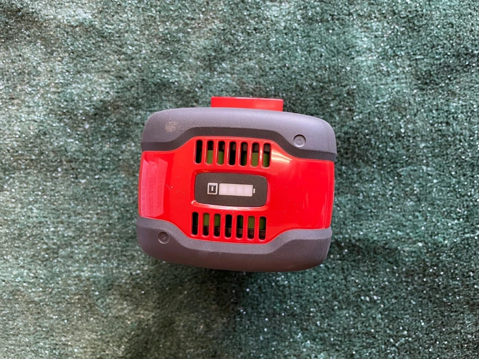 JONSERED 58 伏电池 适用于无绳吹风机、割草机、链锯套筒 240LI — 第 4/4 张图片