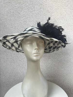 Black white straw ribbon brim hat black boa feathers 22  display picture 3