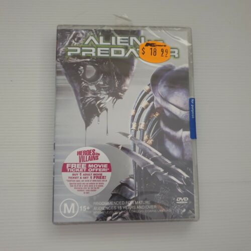 Alien vs Predator Sanaa Lathan Lance Henriksen Raoul Bova DVD 2004 Region 4  - Picture 1 of 3