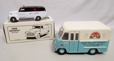 2 Vintage Diecast Truck Models 1949 Chevy Emt 134-1950 124 Ford Mi Ezs003467
