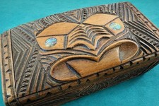 Vintage NZ Heart Kauri Carved Box Paua Shell Face Peter Coatsworth New Zealand