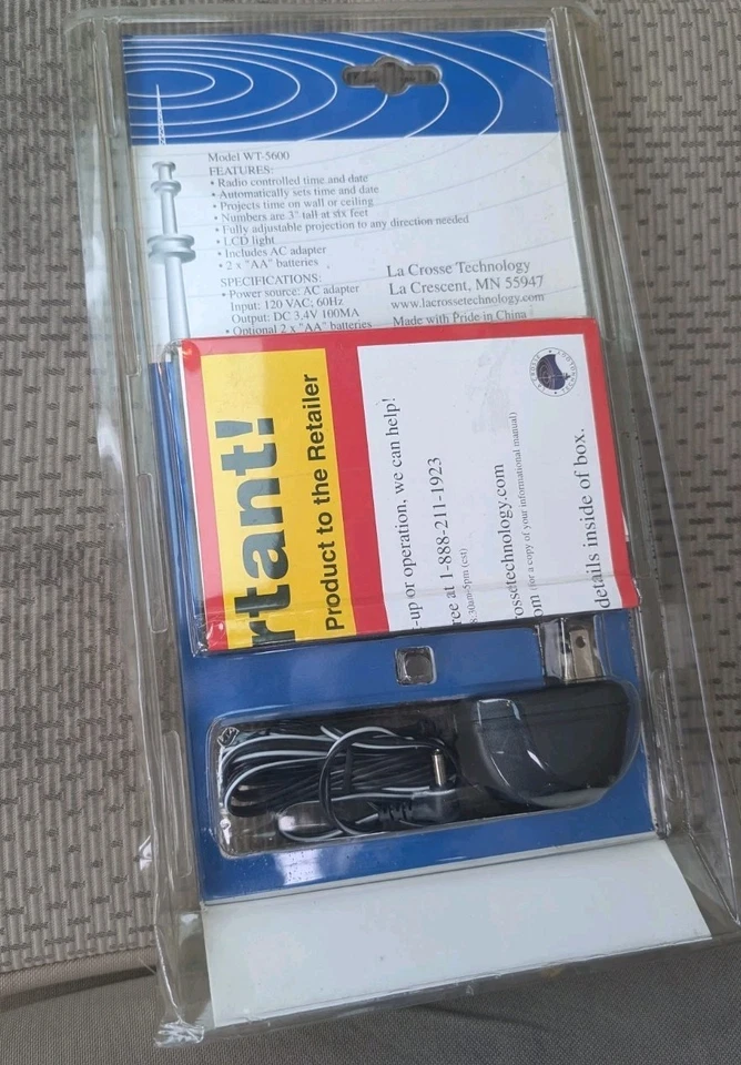 Reloj despertador de proyección La Crosse WT-5600 - Nuevo - Tiempo de proyecto en su techo Foto 2 de 2