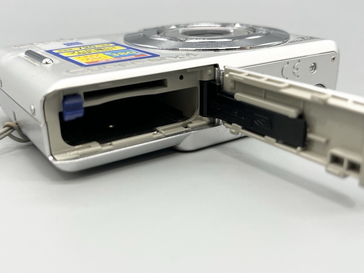 Sony Cyber-shot DSC-W35 7.2MP Digital Camera - Silver for sale