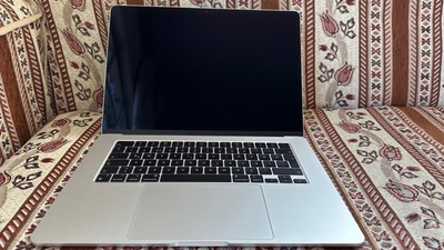 Apple MacBook Air M2 MBA 15.3 SLV/10C GPU/8 GB/512 GB 2022