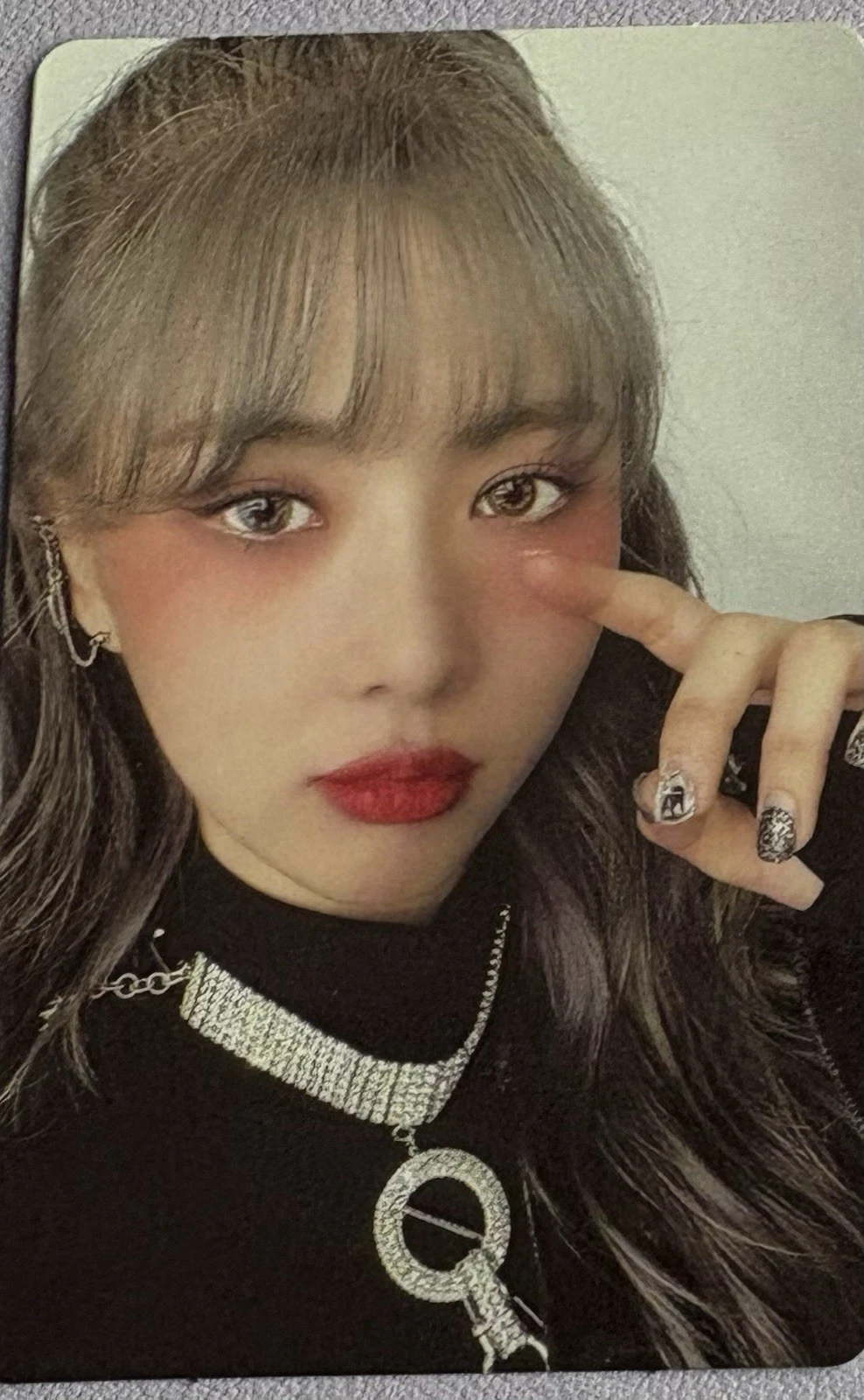 Yoohyeon - Dystopia: Road to Utopia POB photocard photocard