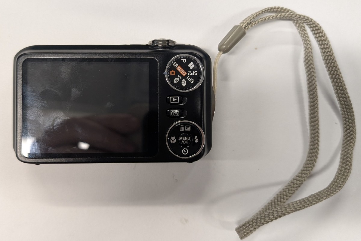 Fujifilm FinePix Z デジタルカメラ 黒 2010年モデル Amazon | FUJIFILM デジタルカメラ FinePix Z950EXR ブラック