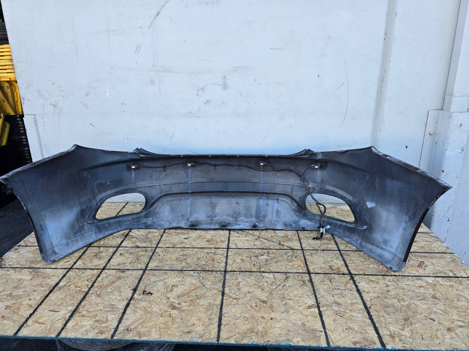 REAR BUMPER COVER W/PARK ASSIST ASSEMBLY 08-19 MASERATI GRANTURISMO 4.2L M145