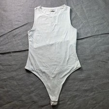 Aritzia Babaton Contour Bodysuit Women M White Sleeveless Crew Neck Thong