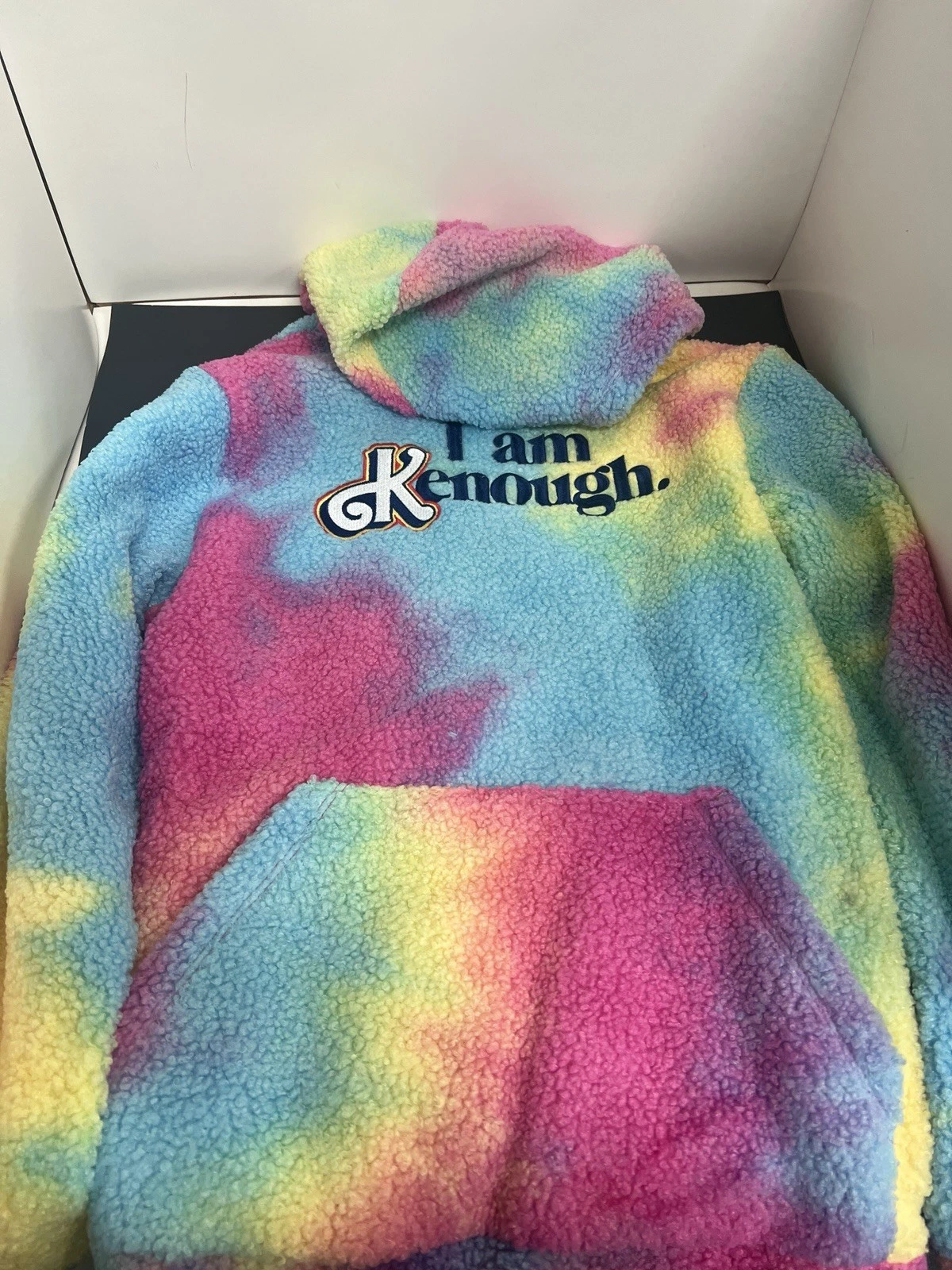 I am Kenough Fleece Hoodie Brand New Size XL from the Barbie Movie!!
Opens in a new window or tab