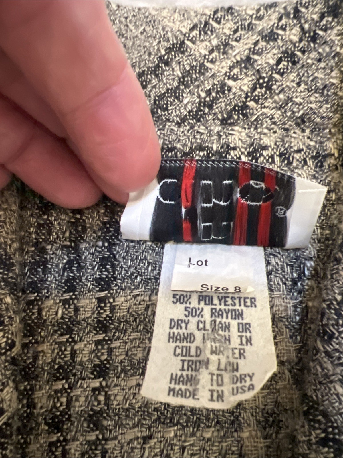 Vintage In Cinq Women’s Skirt Suit Size 8  Plaid Tweed Jacket Pencil Skirt Set