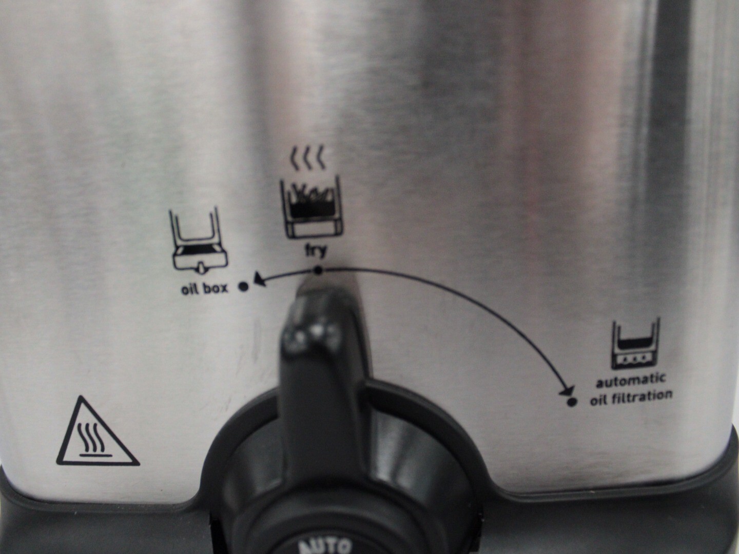 TEFAL Oleoclean Compact 2L Deep Fat Fryer F49B Silver 1500W FR701640