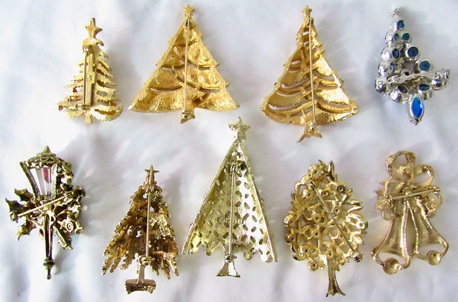 Vintage Christmas Tree Pins/Brooches Lot Rhinestones Snow JJ ART