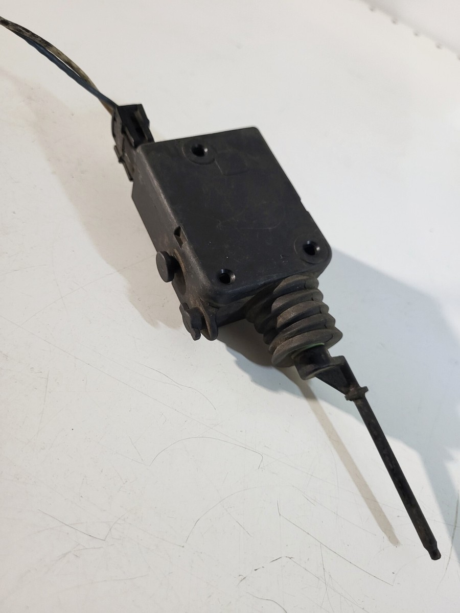 BMW E36 Fuel door lock actuator 67111387610 | eBay