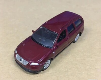 海外限定 Volkswagen Passat (B3) ミニカーセット 3色 s-l400.jpg