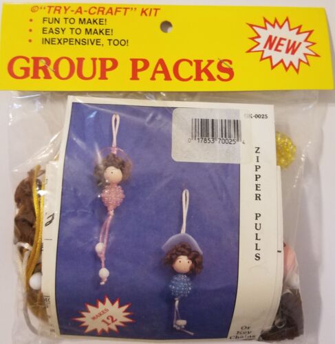 Try-A-Craft Merri Mac VTG Group Craft Kit Doll Beaded Zipper Pulls or Keychains - 第 1/2 張圖片