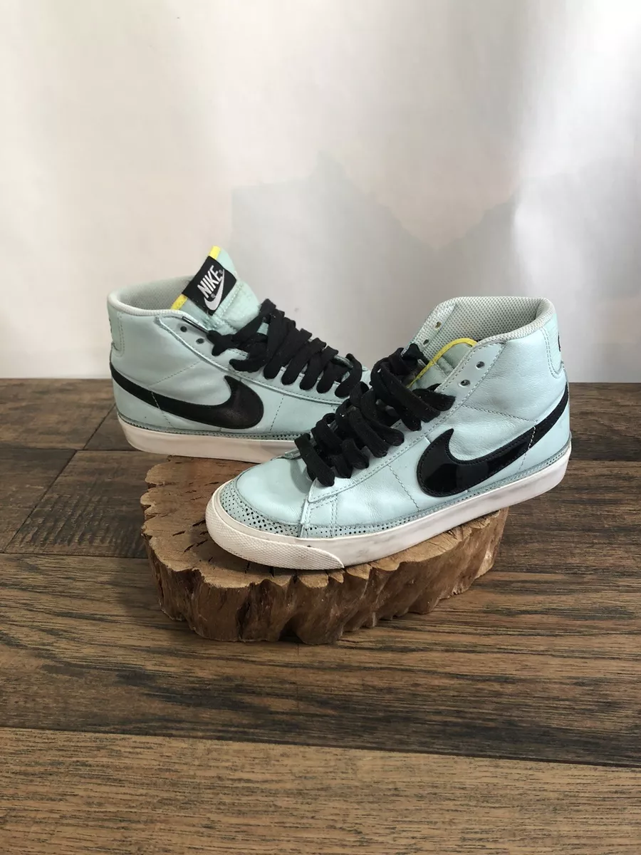 Nike blazer hotsell high womens