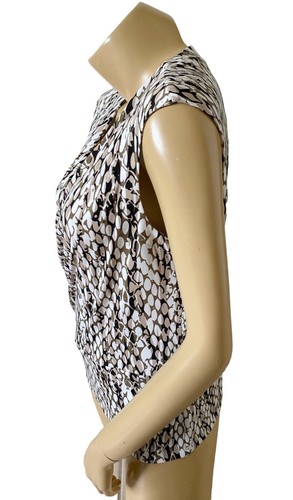 ELLEN TRACY Womens Petite Size PL Cap Sleeve Faux Wrap Animal Print V Neck Shirt - Picture 2 of 8
