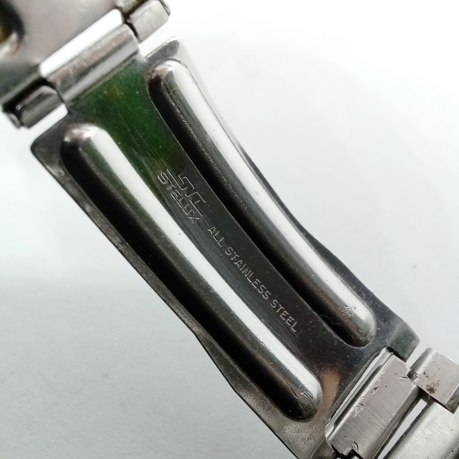 MIDO  Commander Model 8223 Automatic&hand winding… - image 13