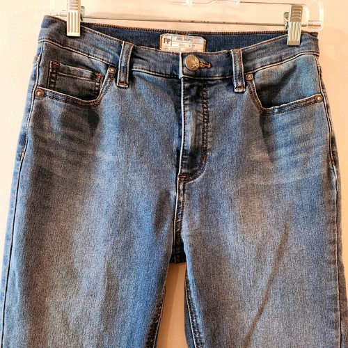 Pantalones de mezclilla ajustados de tiro alto Free People para mujer talla 27 elásticos azul lavado medio - Imagen 2 de 10