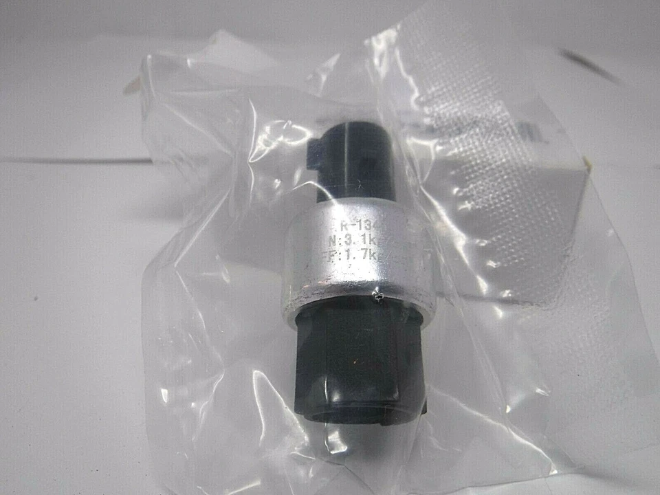 A/C Clutch Cycle Switch-Clutch Cycling switch UAC SW 2962C - Image 3 of 4