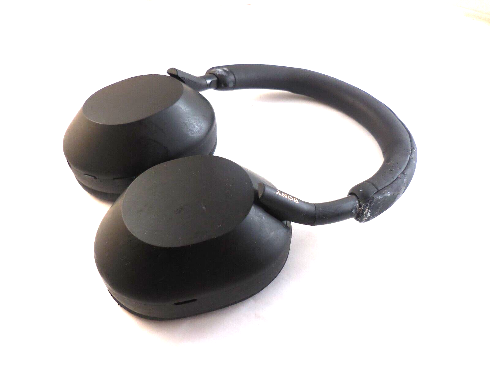 Sony WH1000XM5 NoiseCanceling Wireless Headphones WH1000XM5 ( BROKEN HINGE ) 27242923232 eBay