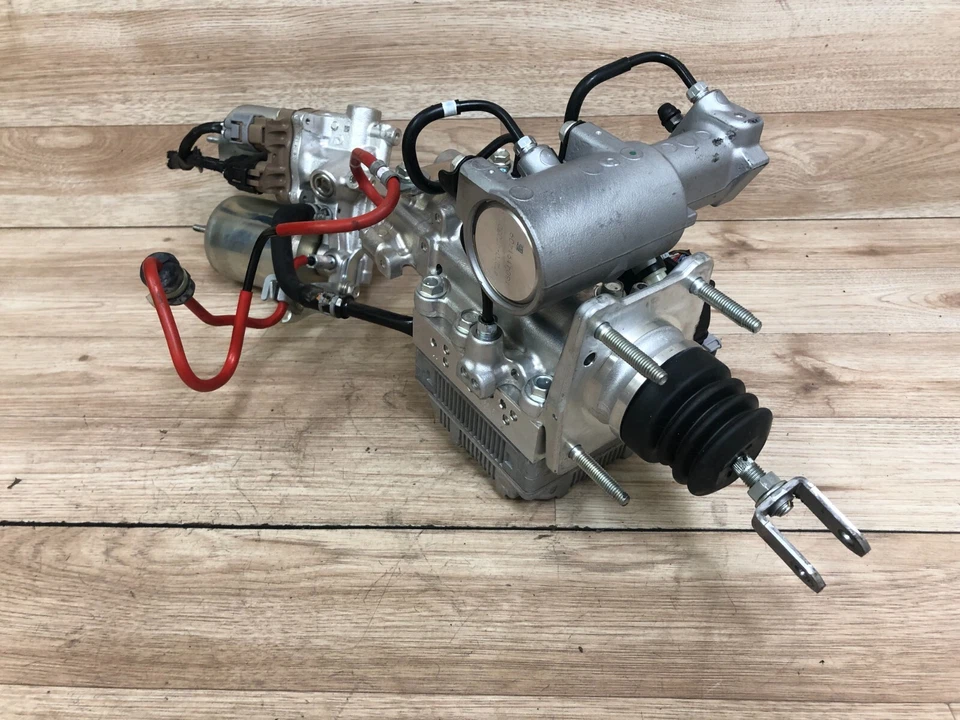 TOYOTA MIRAI OEM PILA DE COMBUSTIBLE EV ABS SISTEMA BOMBA DE FRENO ANTI BLOQUEO BOOSTER SET 16-20 Foto 3 de 4