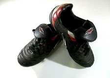 Steeden Football Boots Childrens Size US 1 AUS 1 Black Pre-owned 21 cm Long VGC