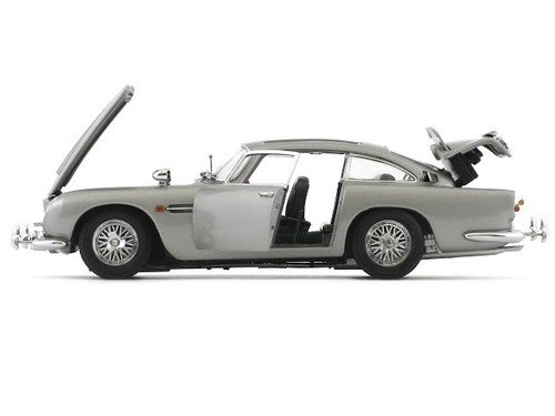 Aston Martin Race Car 007 James Bond Classic1 24Vintage Custom Built18 - Picture 3 of 12