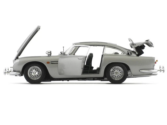 Aston Martin Race Car 007 James Bond Classic1 24Vintage Custom Built18 - Image 3 of 4