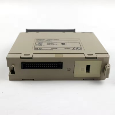 OMRON SYSMAC C200H-OD211 Output Unit(Price Negotiating!)